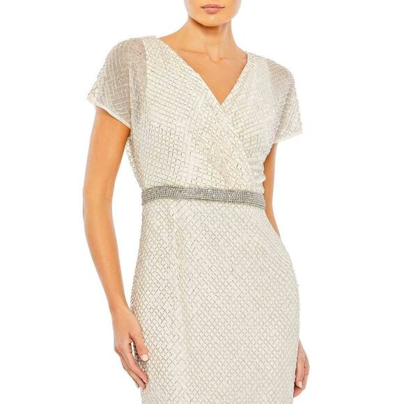 Mac Duggal 93678 Glitter Accented Fully Embellished Column Dress Nude Size 4 NWT - Picture 2 of 13